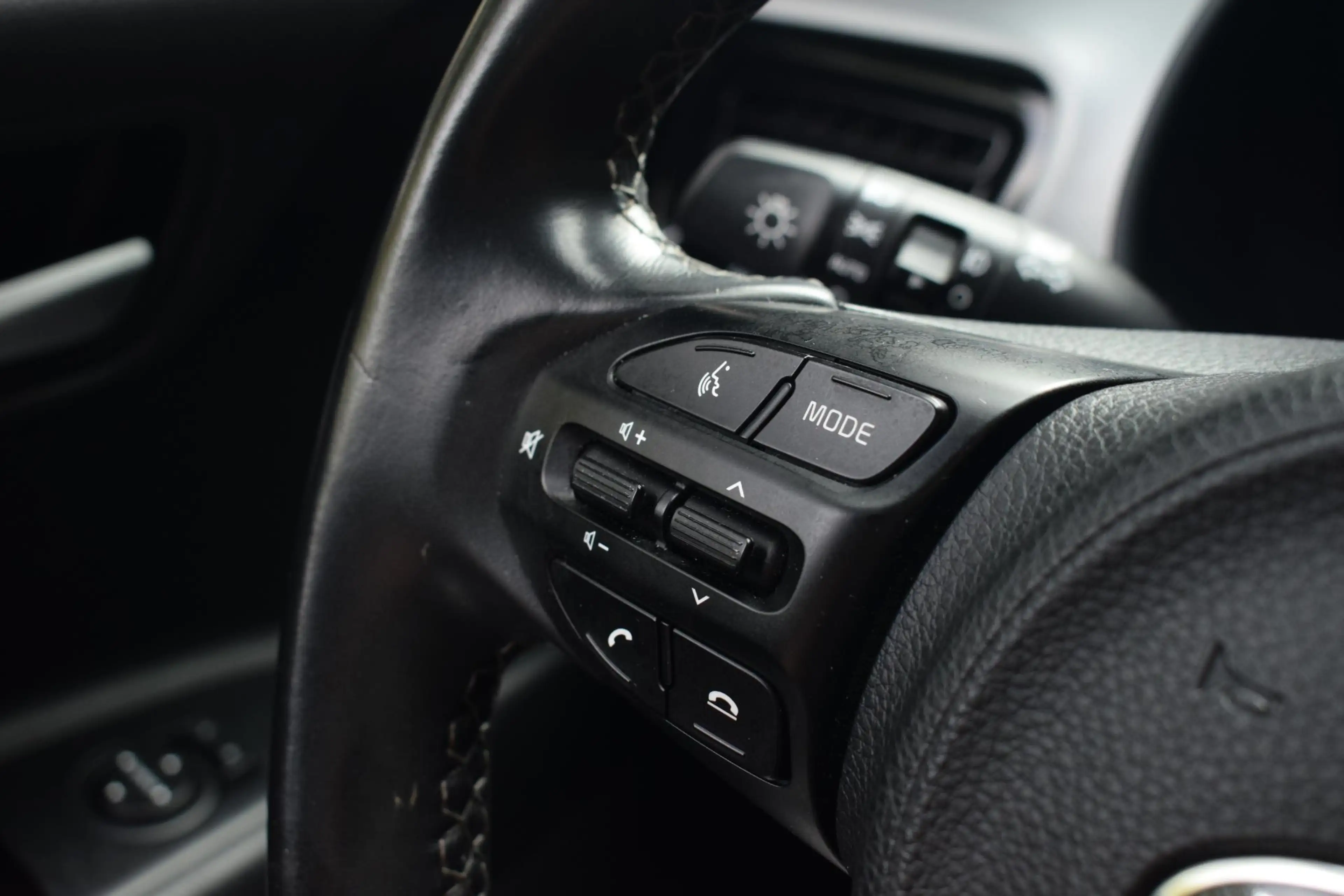 Kia Stonic 1.0 T-GDi MHEV DynamicLine |CAM|NAVIGATIE|CRUISE — photo 14