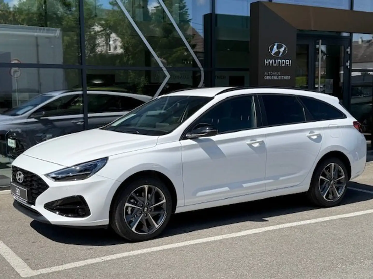 Hyundai i30 Kombi - PD GO Plus 1,5 DPIc5ku1-OO3 ToterWinkel A. Blanc - 1