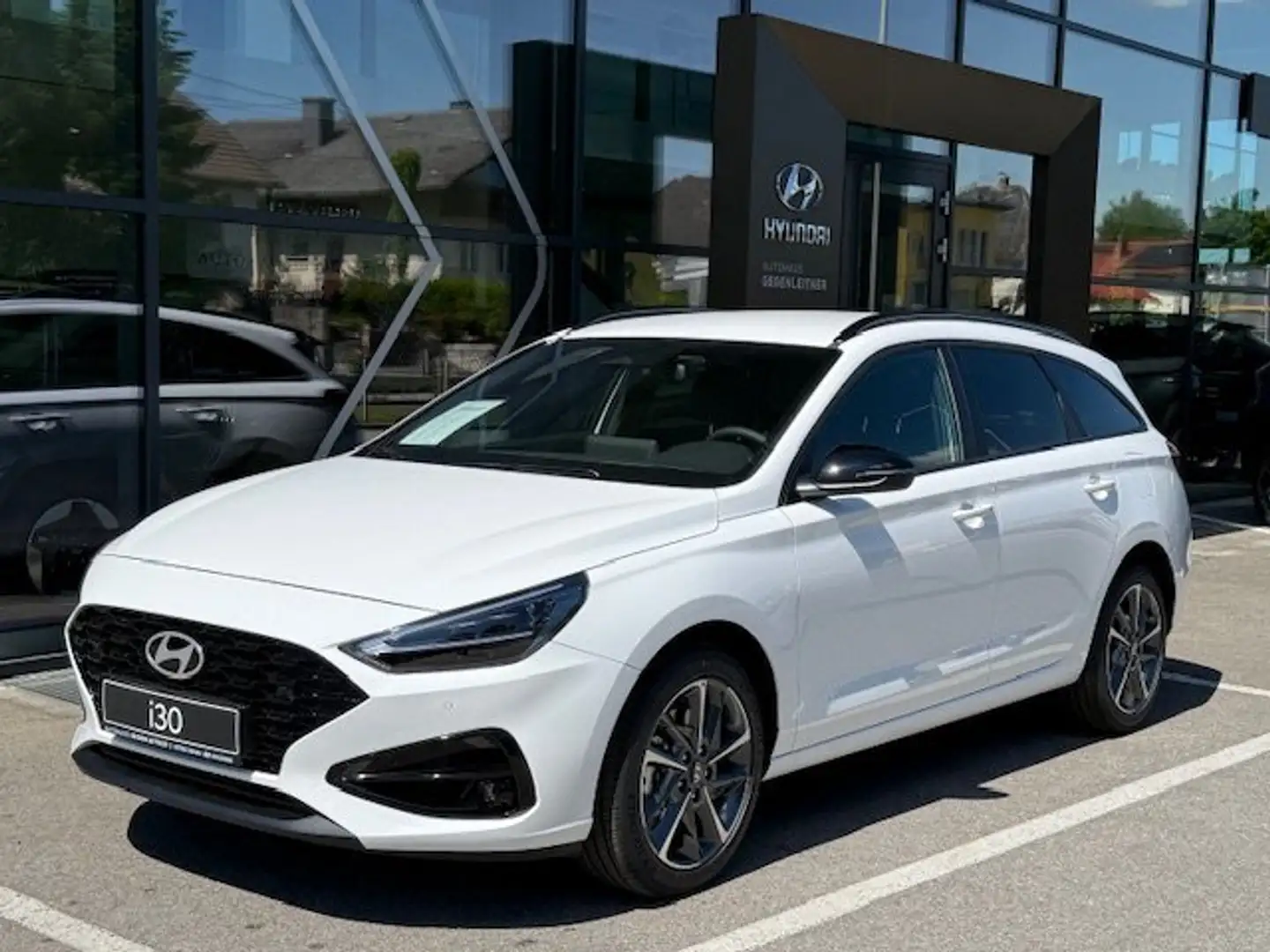Hyundai i30 Kombi - PD GO Plus 1,5 DPIc5ku1-OO3 ToterWinkel A. Blanc - 2