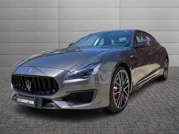 3.8 V8 Trofeo 580cv rwd auto