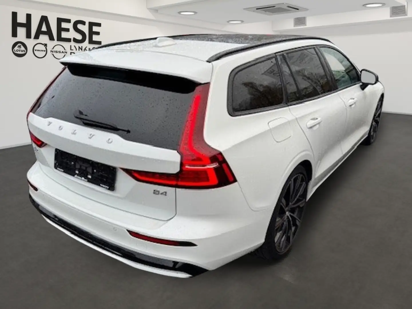 Volvo V60 B4 EU6d Plus Dark StandHZG El. Panodach Leder Digi Blanc - 2