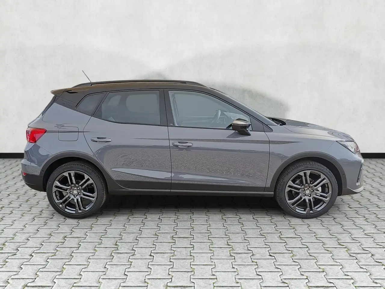 SEAT Arona 1.5 TSI DSG FR AHK / Tech-Paket / Keyless 23