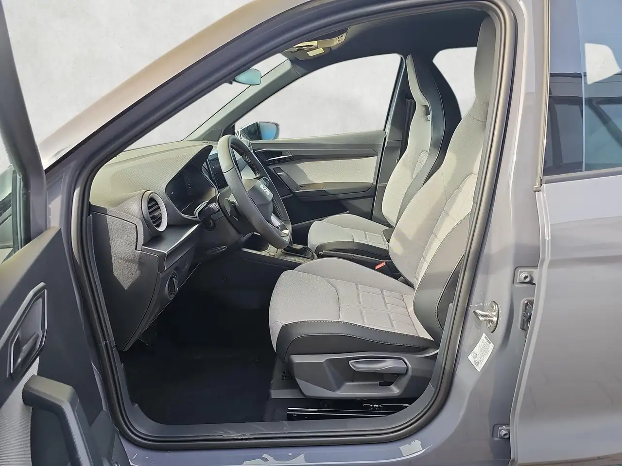 SEAT Arona 1.5 TSI DSG FR AHK / Tech-Paket / Keyless 10
