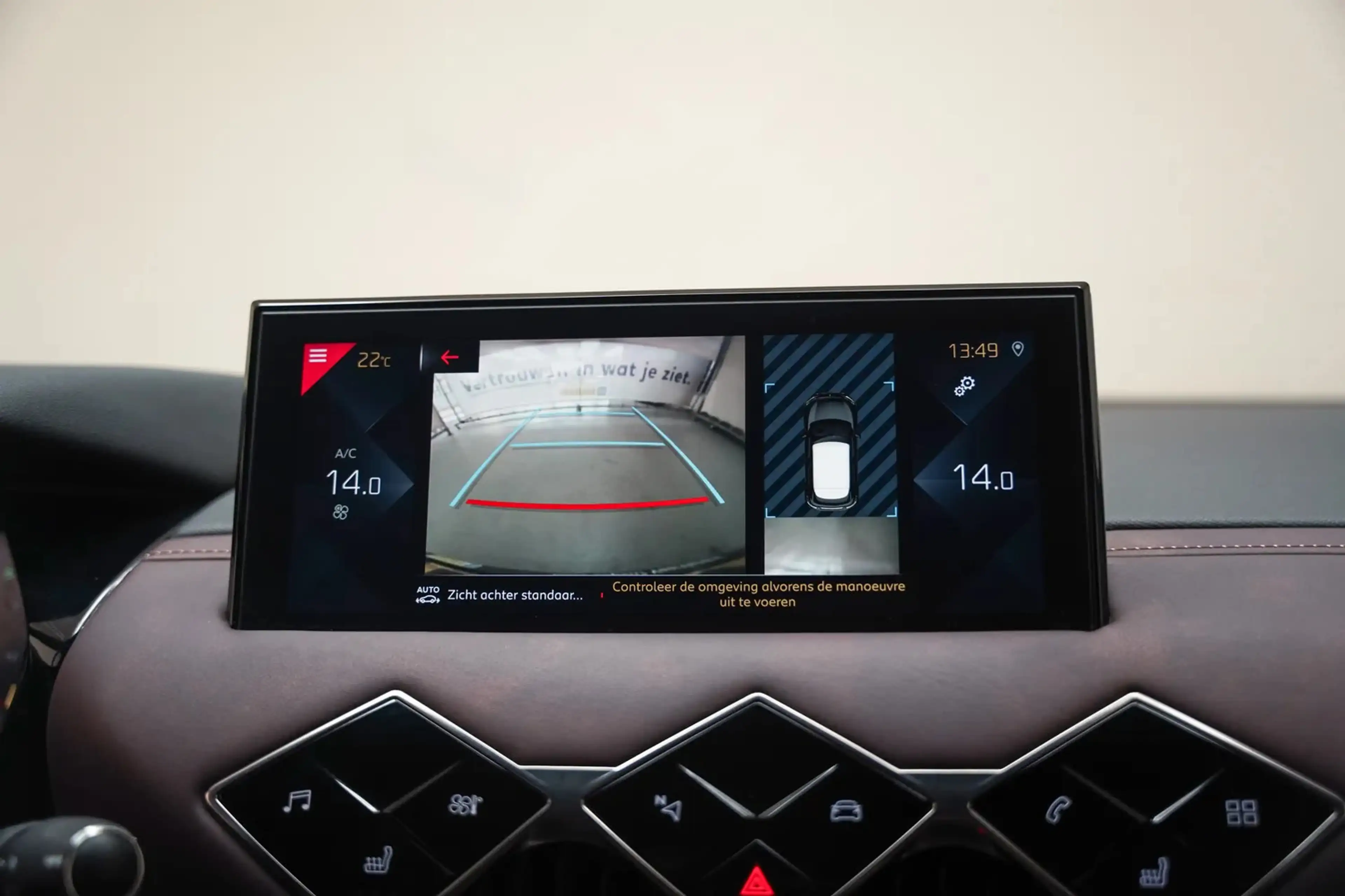 DS Automobiles DS 3 Crossback 1.2 PureTech La Premiere Aut. [ Navi Camera Leder — photo 5