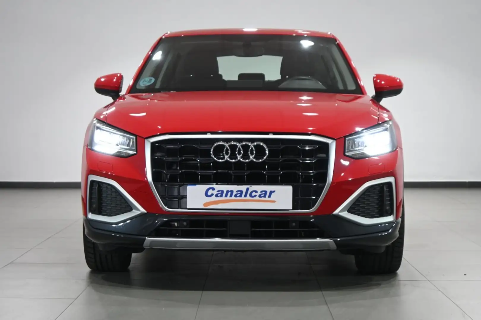 Audi Q2 30 TFSI Advanced 81kW Rojo - 2