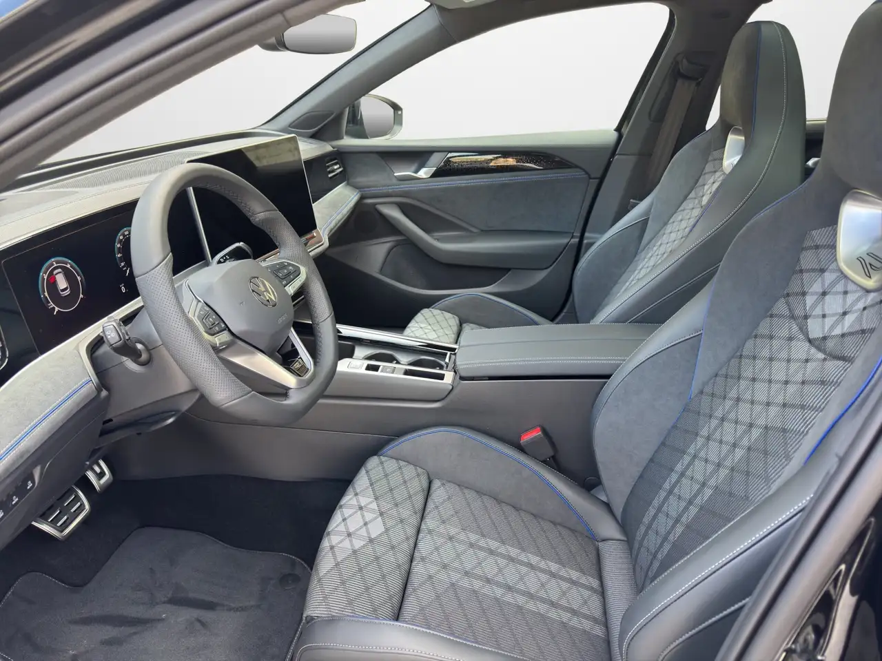 Volkswagen Passat Variant 2.0 TDI DSG 4M R-Line 8