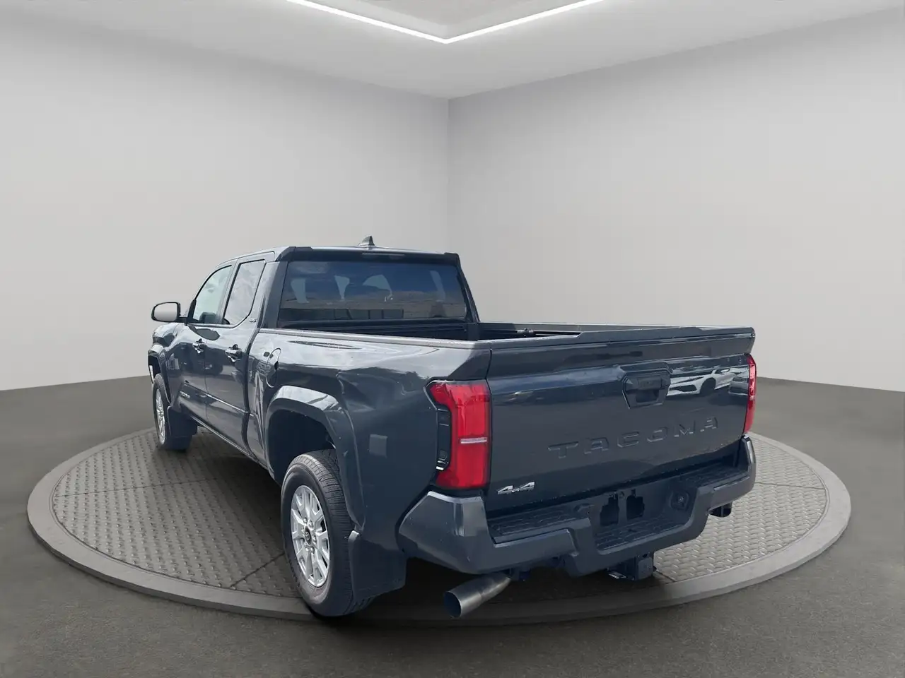 Toyota Tacoma снимка Toyota Tacoma