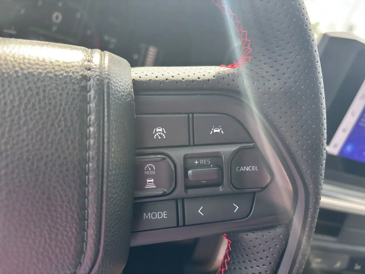 Toyota Tacoma снимка Toyota Tacoma