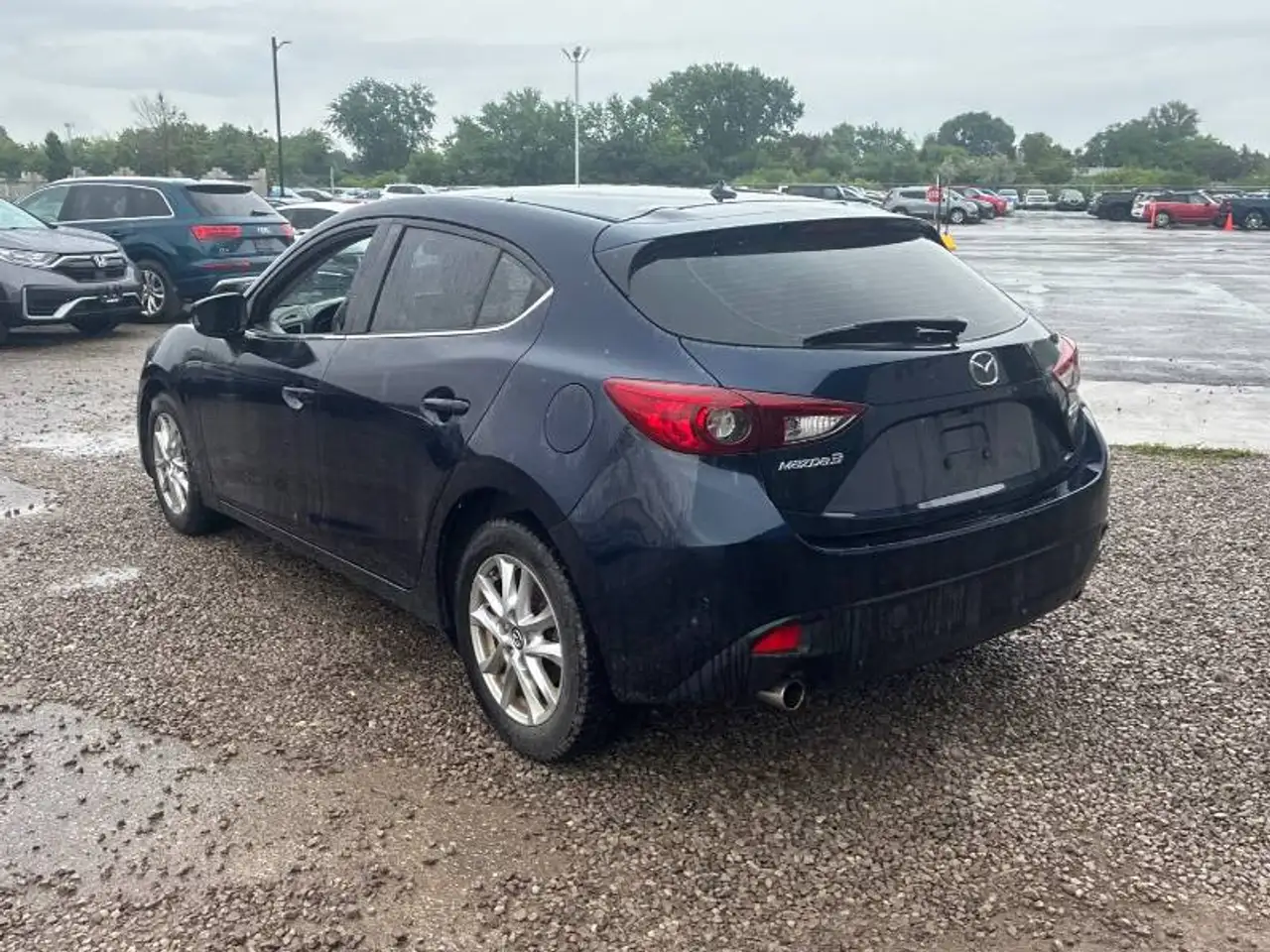 Mazda 3 снимка Mazda 3