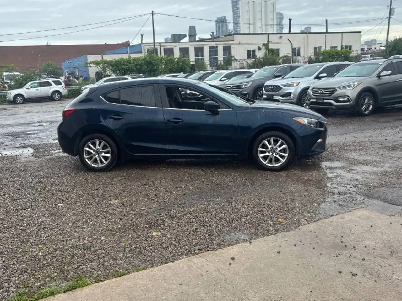 Mazda 3 снимка Mazda 3