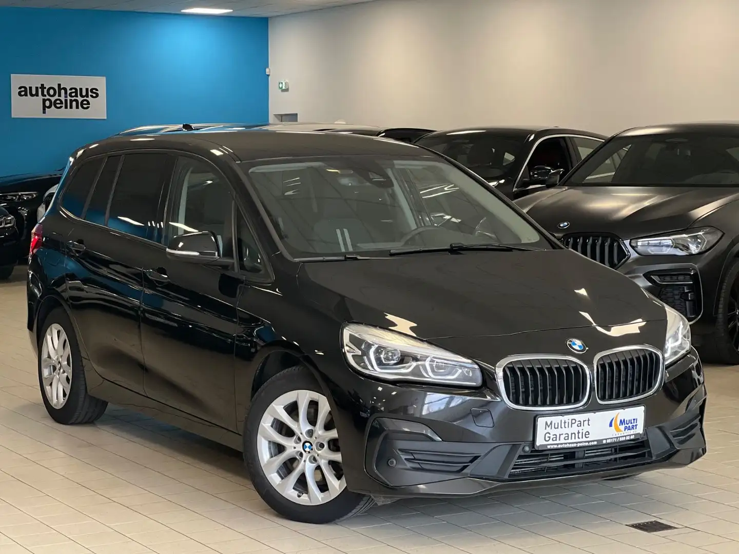 BMW 218 218d GT Aut/AHK/Park&DrivAss/Kam/SportSitz/Apple Schwarz - 1