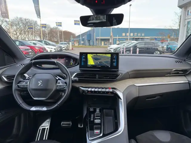Peugeot 3008 view 10