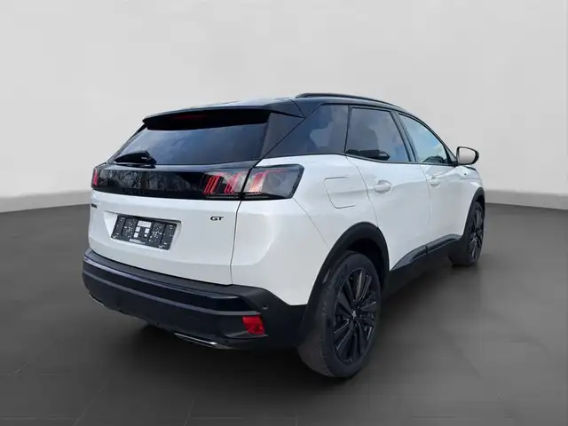 Peugeot 3008 view 5