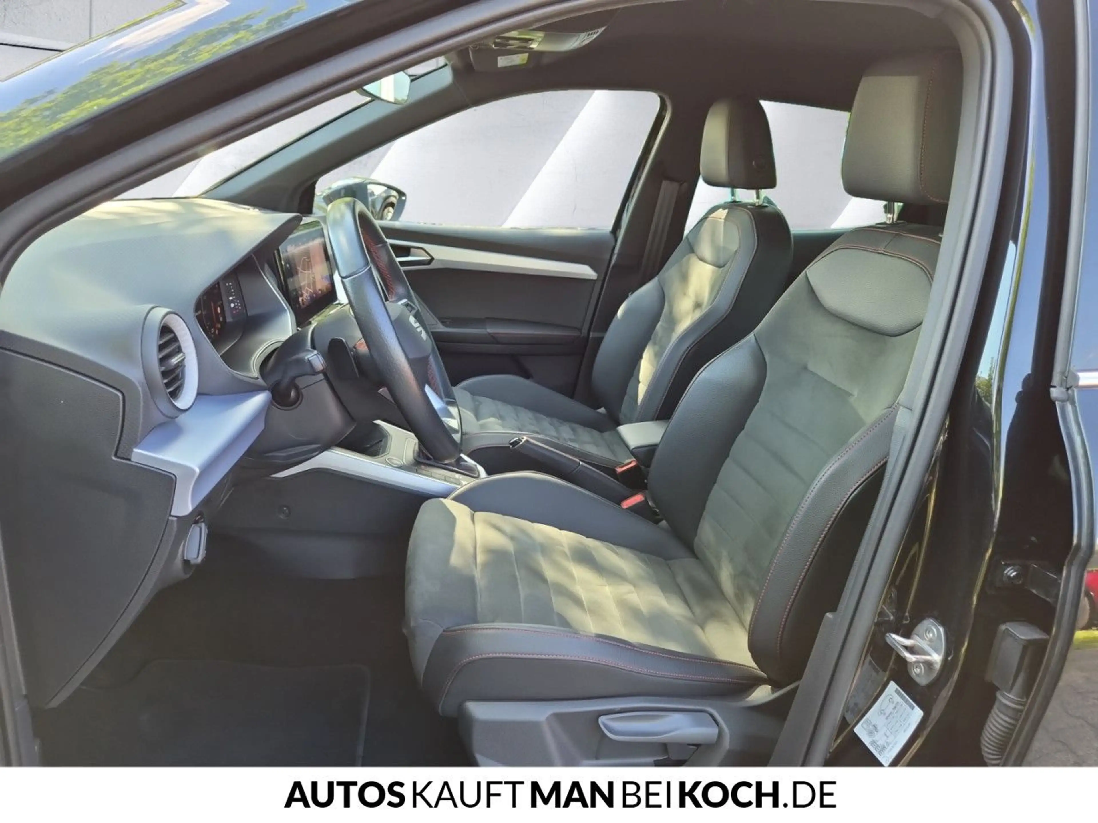 SEAT Arona 1.5 TSI DSG FR NAVI LED PARKL SHZ PDC — photo 7