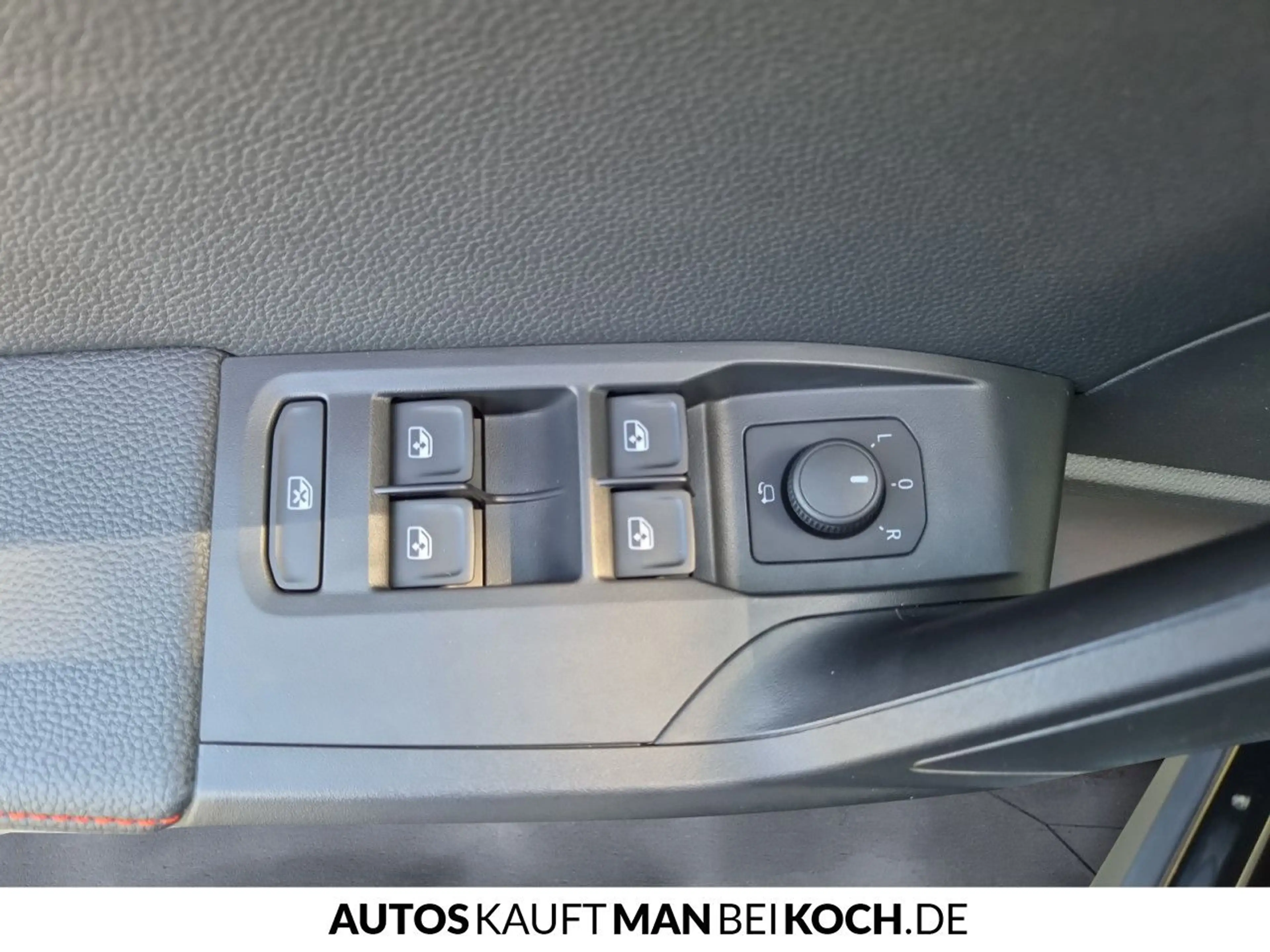 SEAT Arona 1.5 TSI DSG FR NAVI LED PARKL SHZ PDC — photo 14