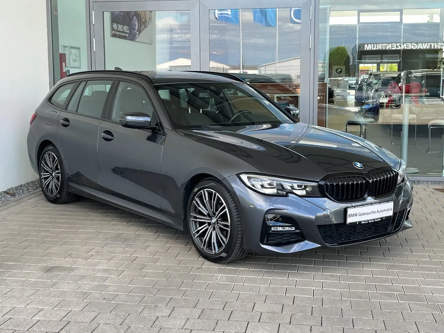 BMW 320 d  xDrive Touring M Sport Navi.Hifi.AHK.Tempo Gris - 2
