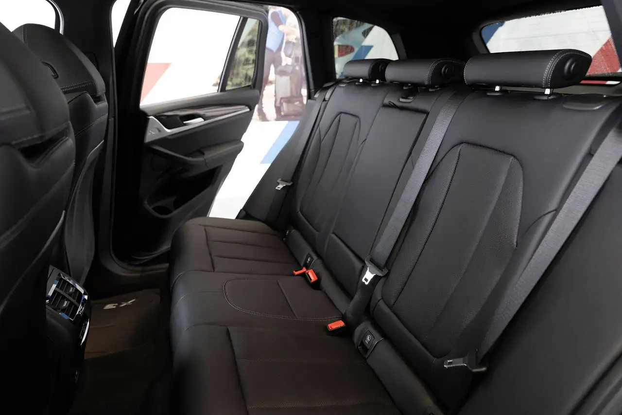 BMW X3 photo BMW X3