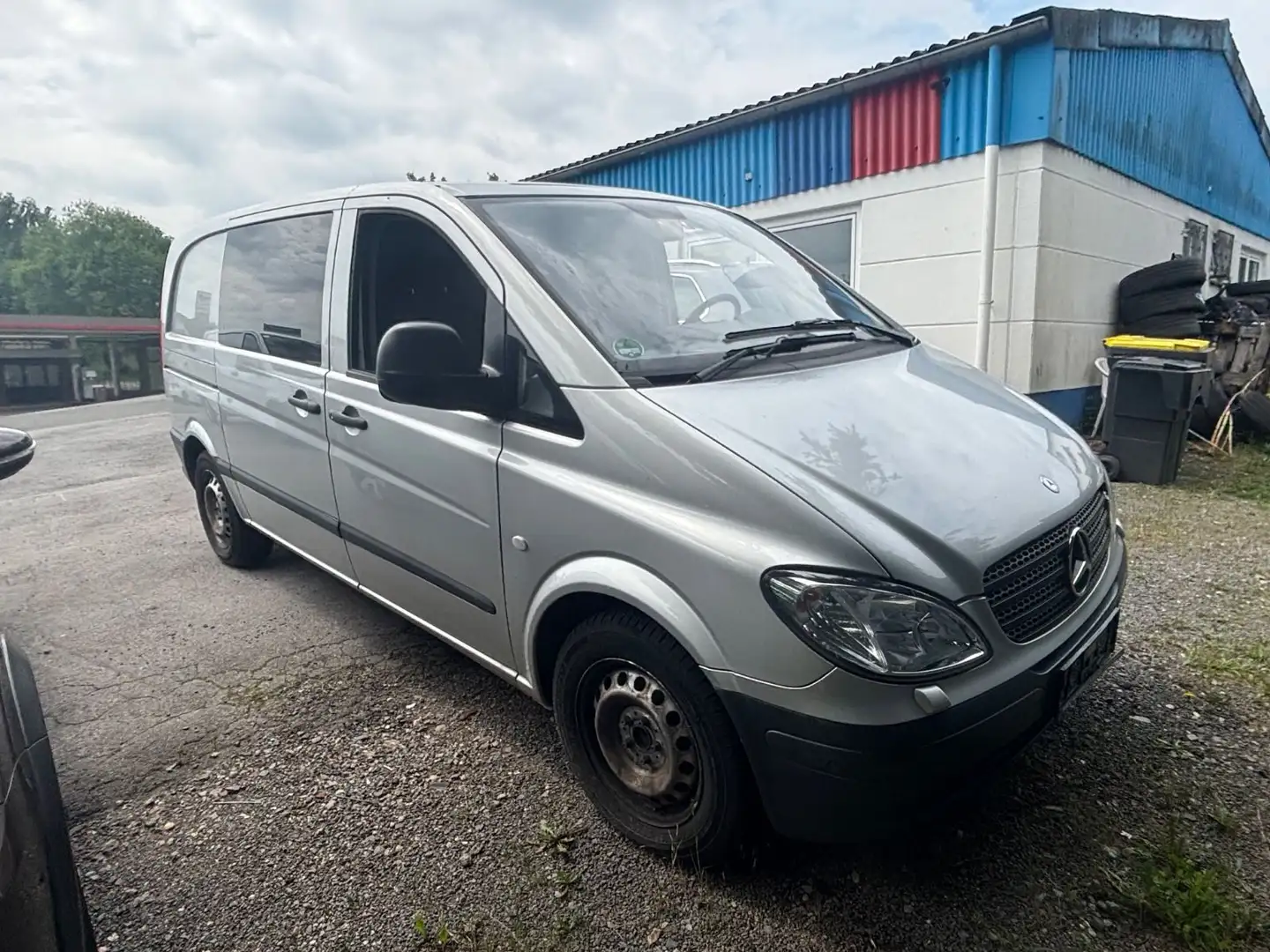 Mercedes-Benz Vito Kasten 120 CDI kompakt Argintiu - 2