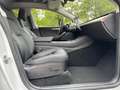 Tesla Model Y Long Range Dual Motor AWD *** Like New *** Blanc - thumbnail 15