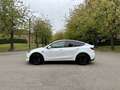 Tesla Model Y Long Range Dual Motor AWD *** Like New *** Blanc - thumbnail 1