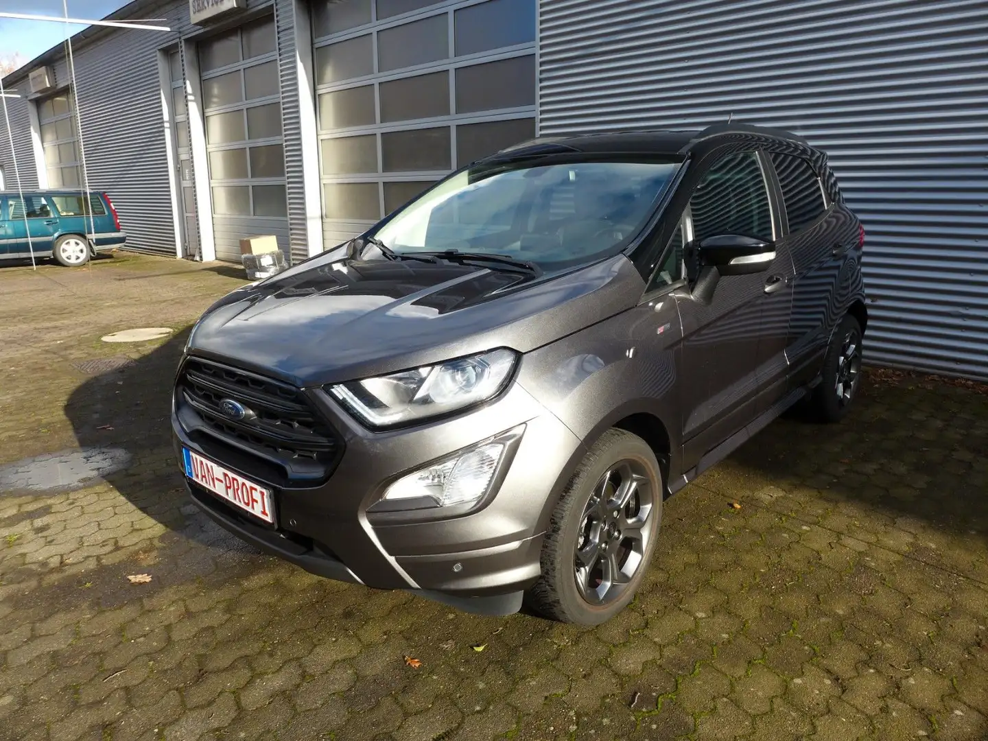 Ford EcoSport ST-Line erst 31 tkm. Gris - 2
