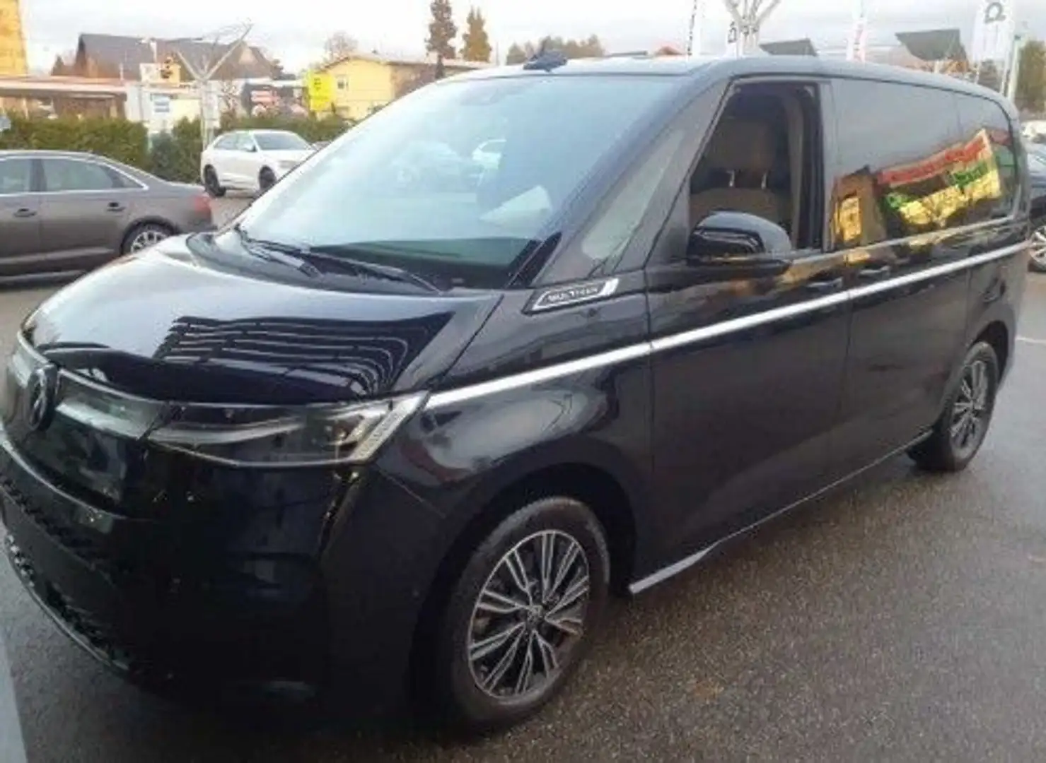 Volkswagen T7 Multivan T7 Multivan 2,0 TDI SCR KÜ Style Schwarz - 2