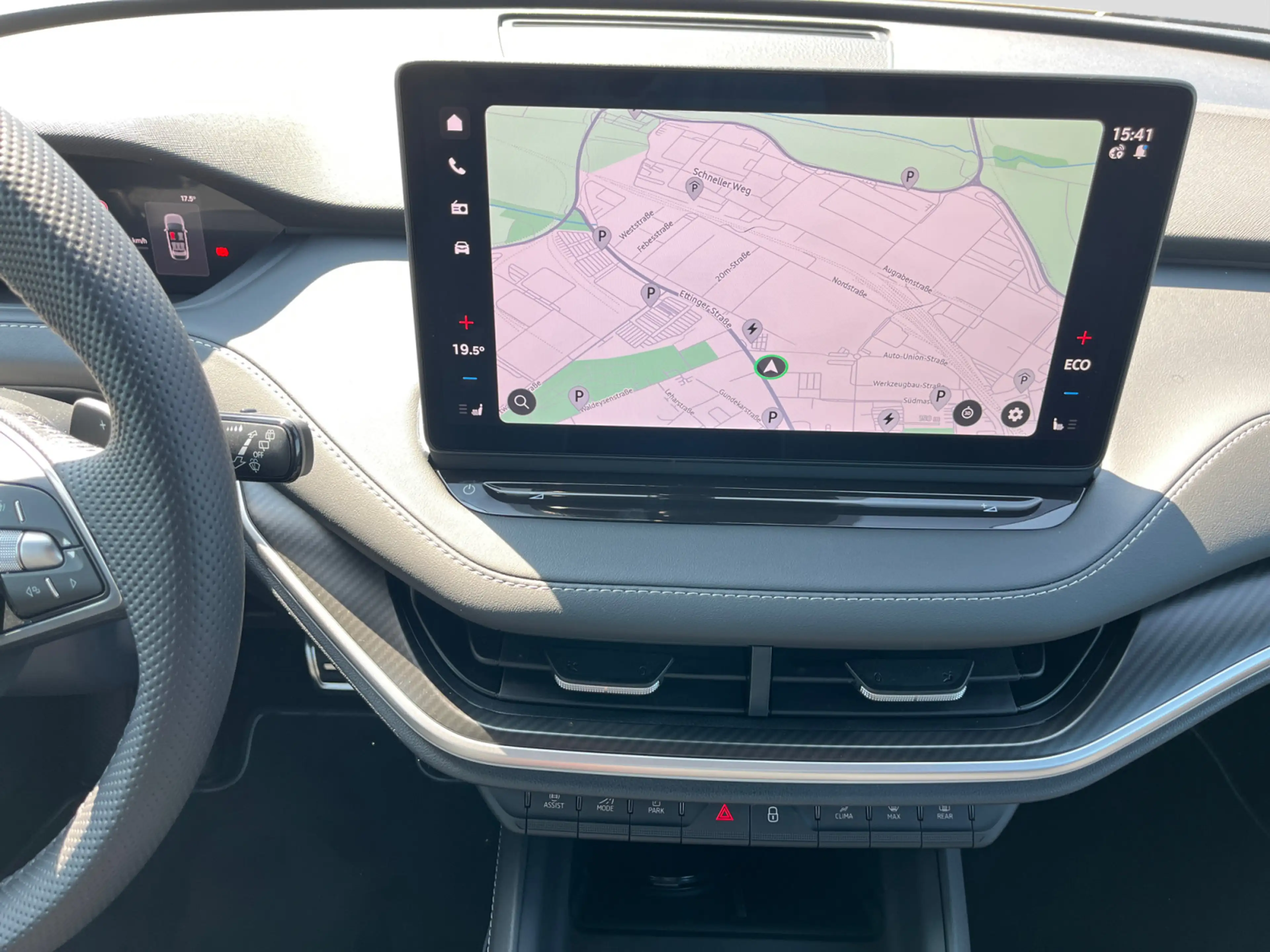 Skoda Elroq Sportline 60 Navi LED SHZ PDC ACC WäPu AHK — photo 7