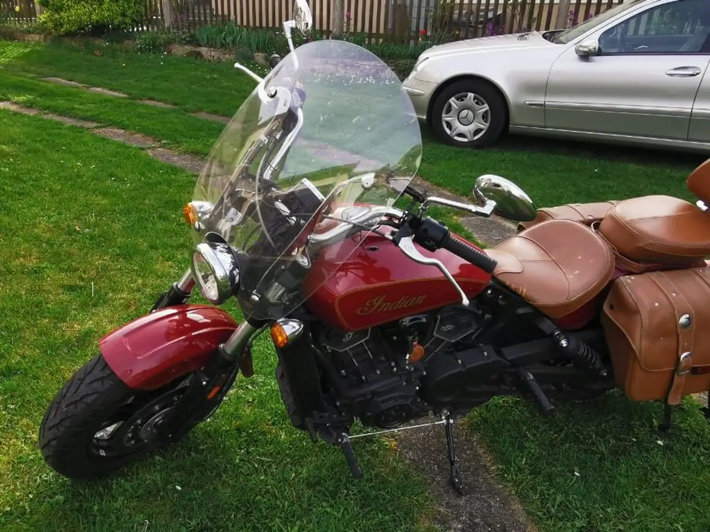 Indian Scout Sixty Rojo - 1