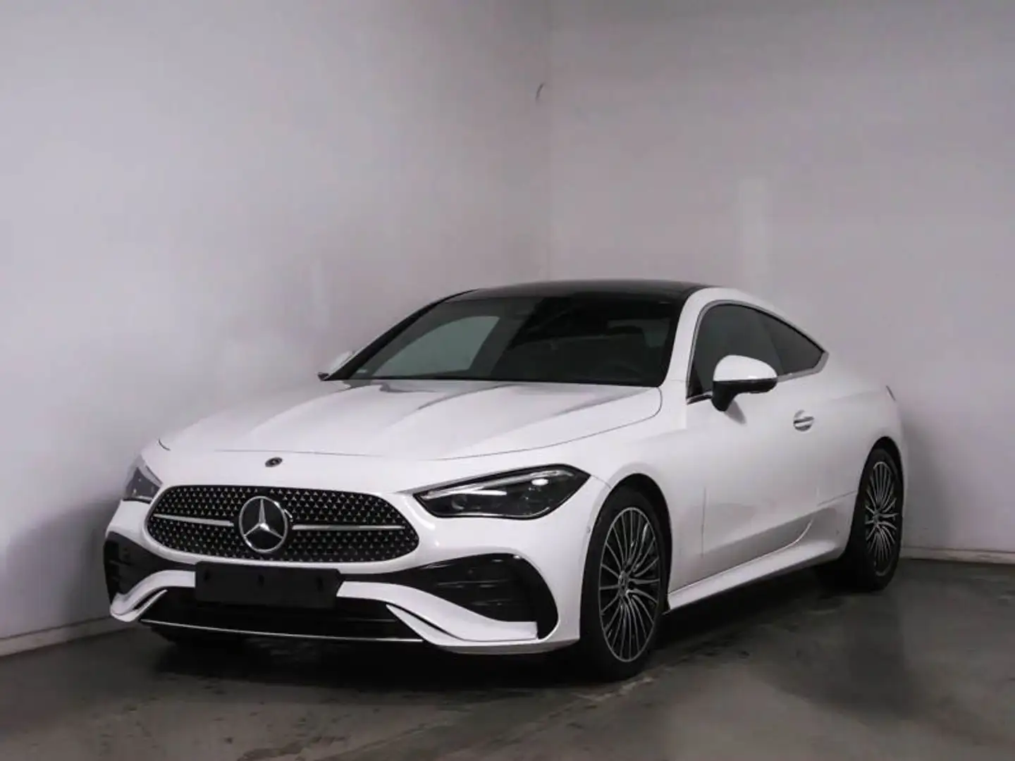 Mercedes-Benz CLE 180 AMG-Line Weiß - 2