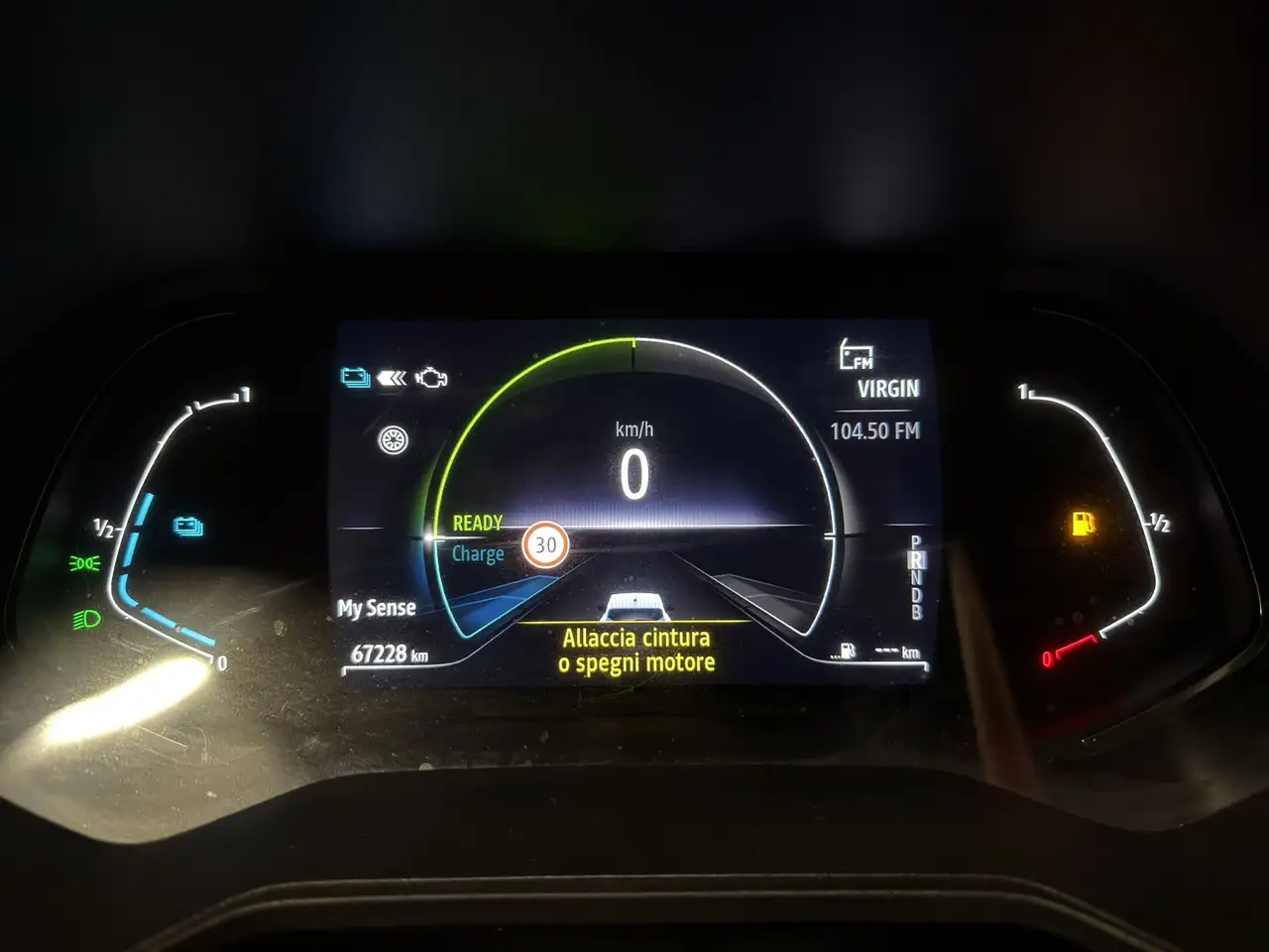 Renault Clio 1.6 Hybrid E-TECH 145 Techno 10
