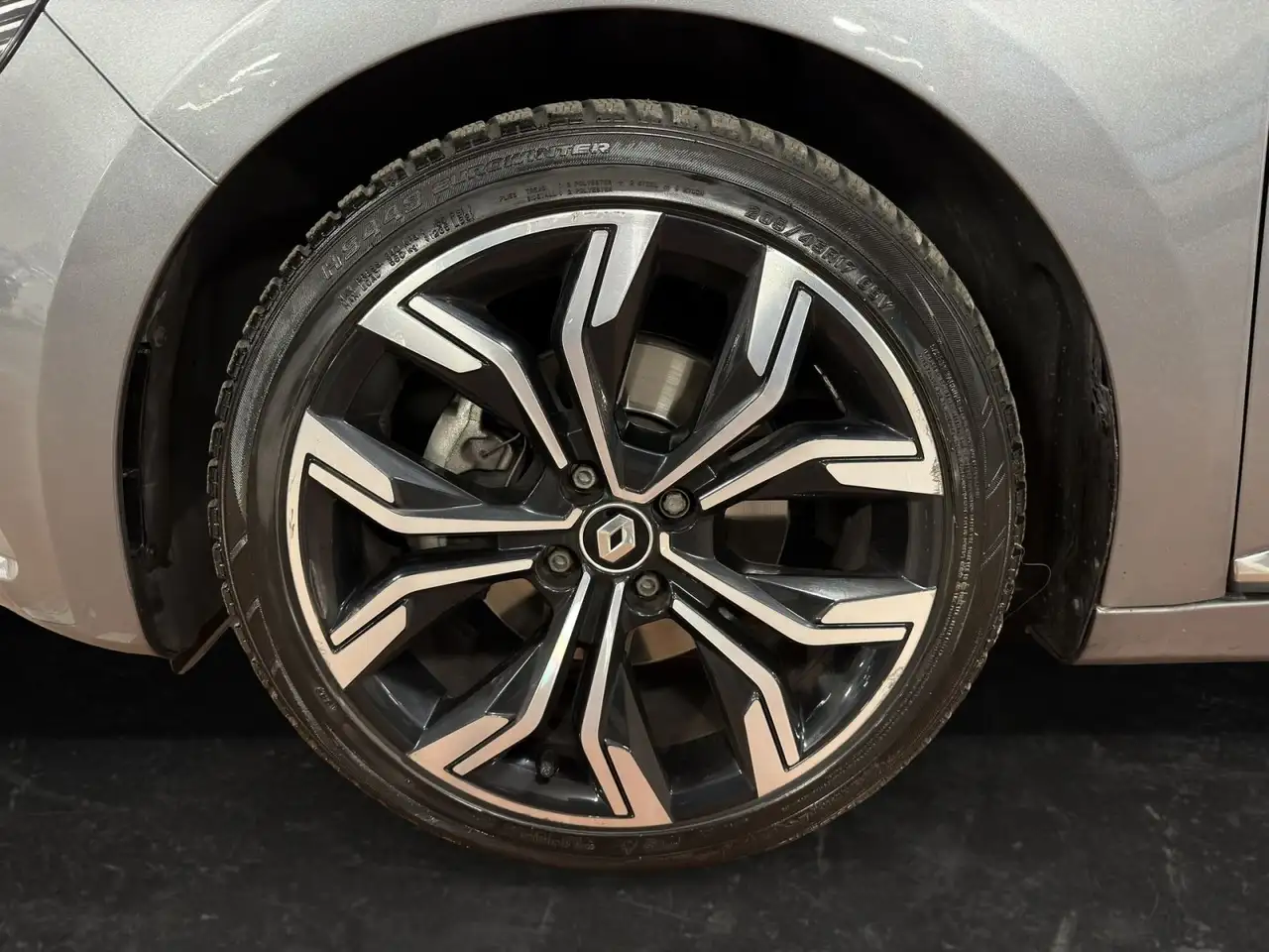 Renault Clio 1.6 Hybrid E-TECH 145 Techno 9