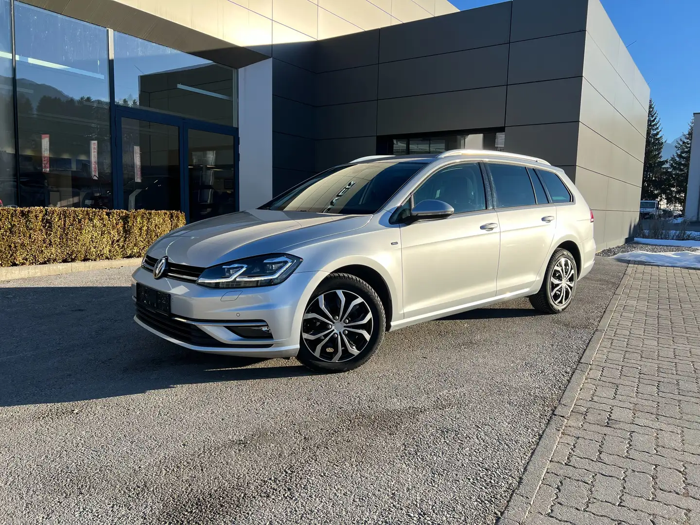 Volkswagen Golf Variant Comfortline Silber - 1