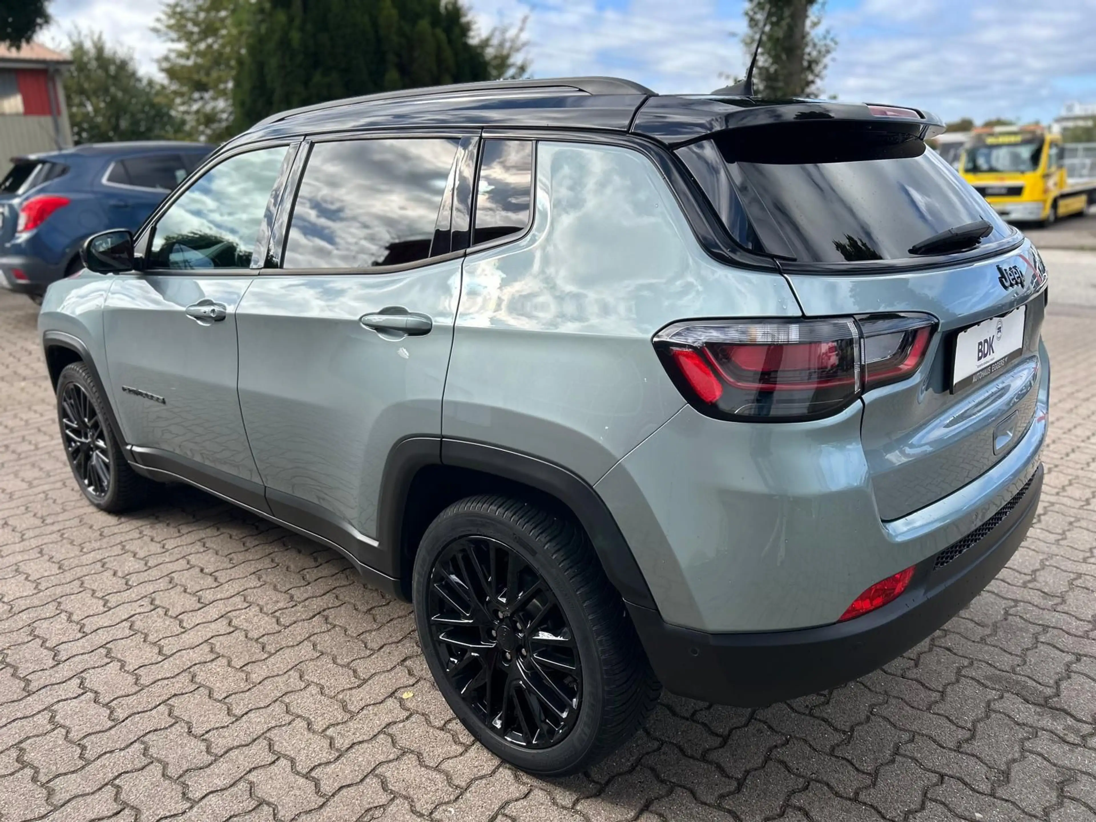 Jeep Compass Upland Mild Hybrid FWD/PANO/ACC/SHZ — photo 7