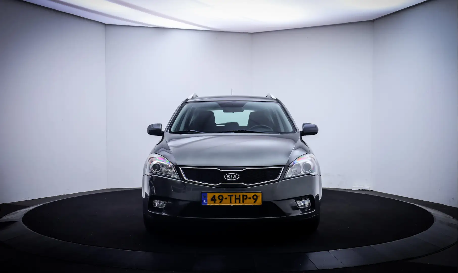 Kia Ceed / cee'd Sporty Wagon 1.4CVVT Navigator Plus Pack CAMERA | Gris - 2