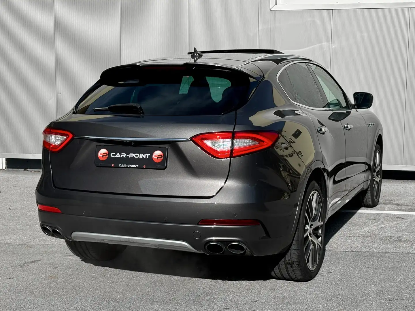 Maserati Levante S Q4 Grau - 2