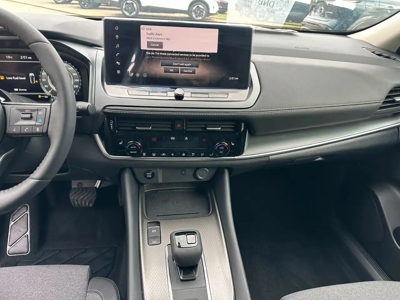 Nissan Qashqai 1.3 DIG-T MHEV AT N-Connecta WINTERPAKET 13