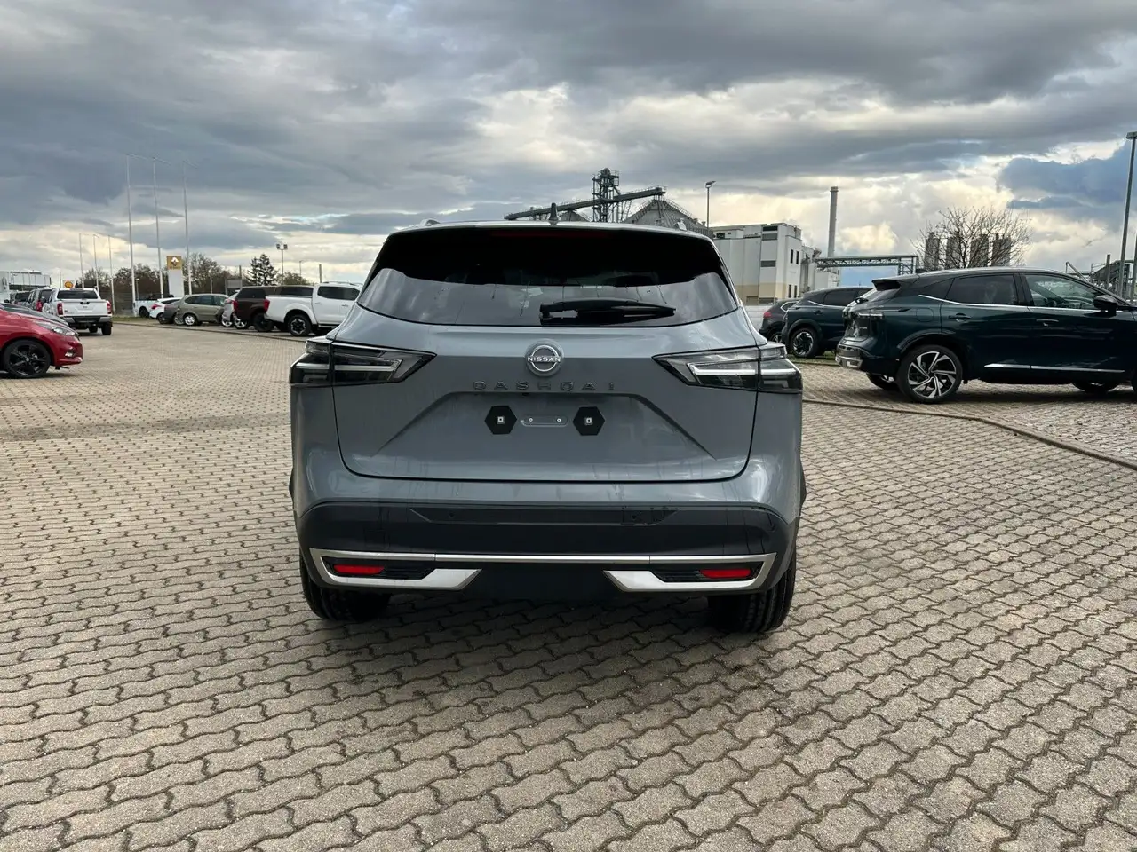 Nissan Qashqai 1.3 DIG-T MHEV AT N-Connecta WINTERPAKET 5