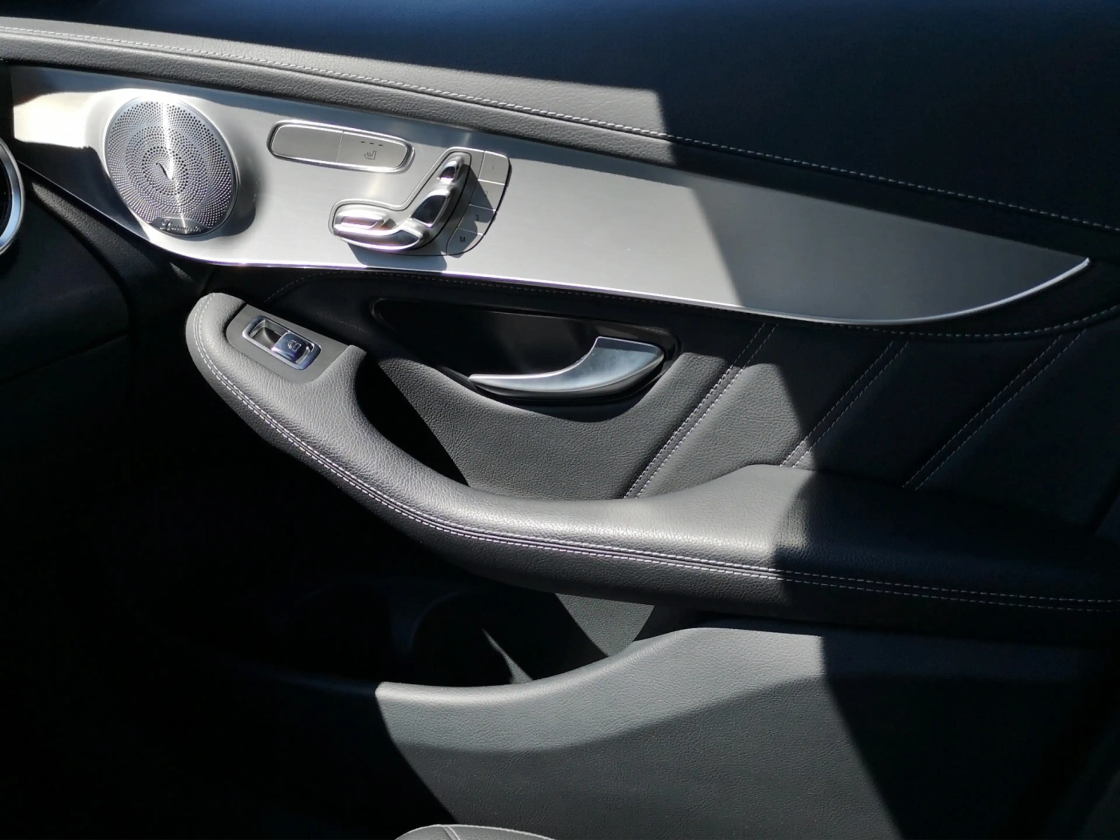 Mercedes-Benz GLC 63 AMG S 4M+ *AHK*Sportabgas*Burmester*LED** — photo 14
