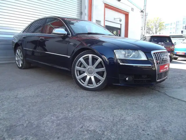 Audi S8 5.2 quattro Autom, Navi, Leder