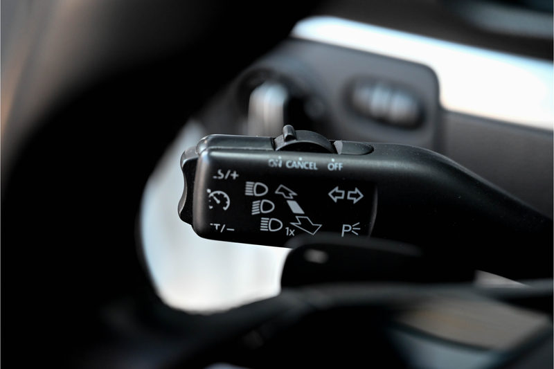 Volkswagen Scirocco 2.0 TSI R — photo 10