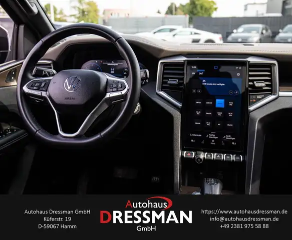 Volkswagen Amarok view 14