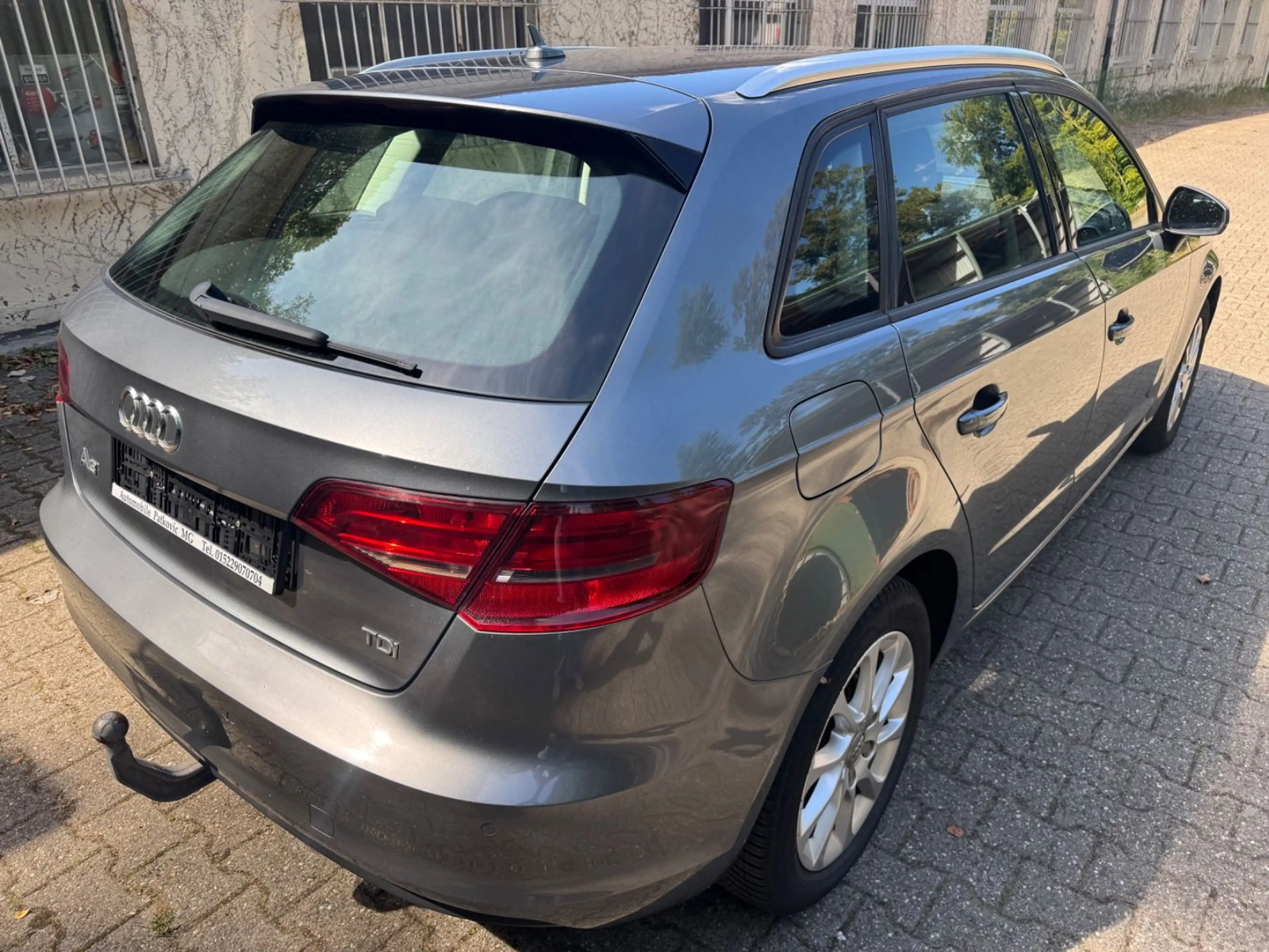 Audi A3 Sportback attraction//Automatik// — photo 3