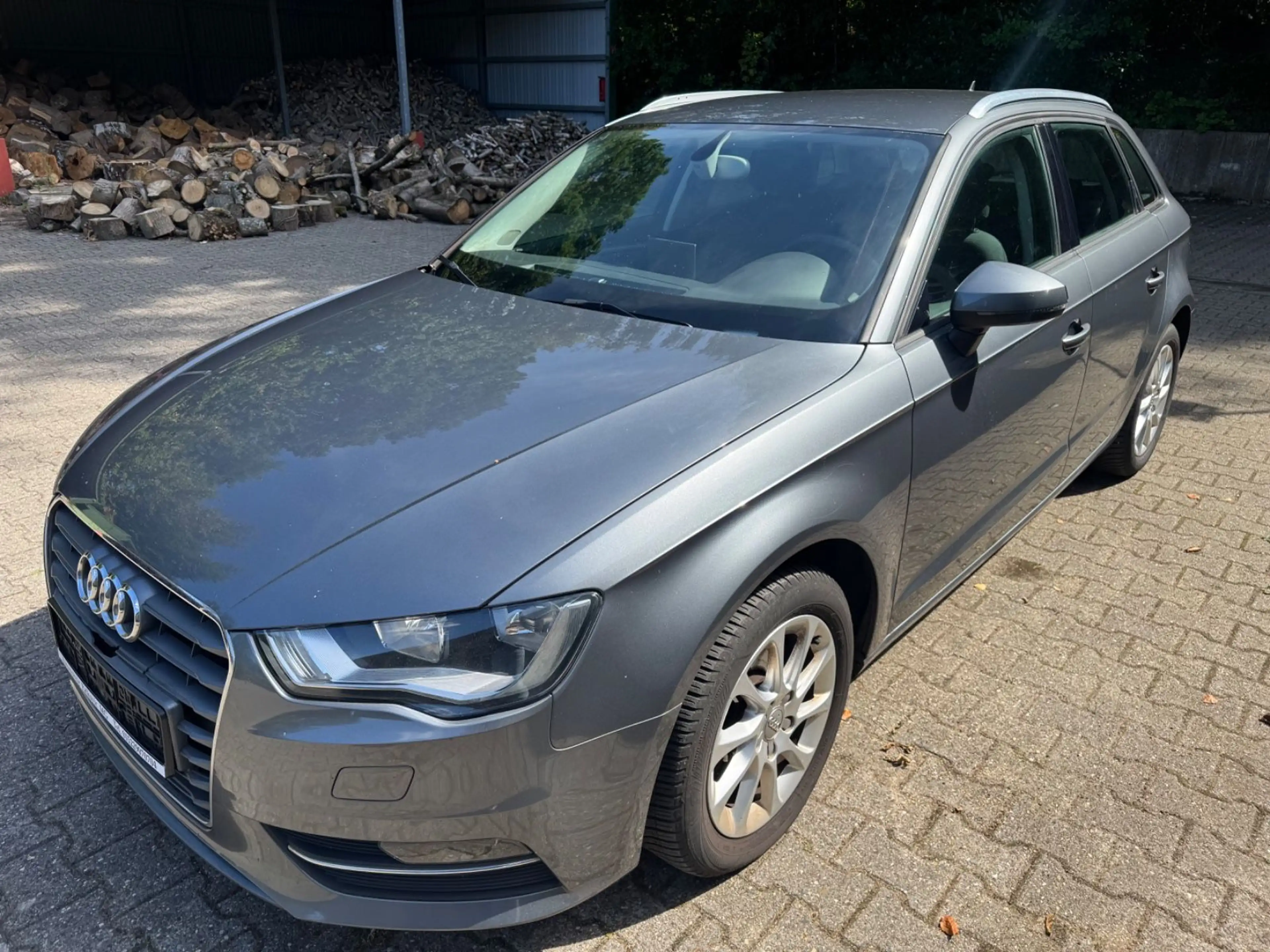 Audi A3 Sportback attraction//Automatik//