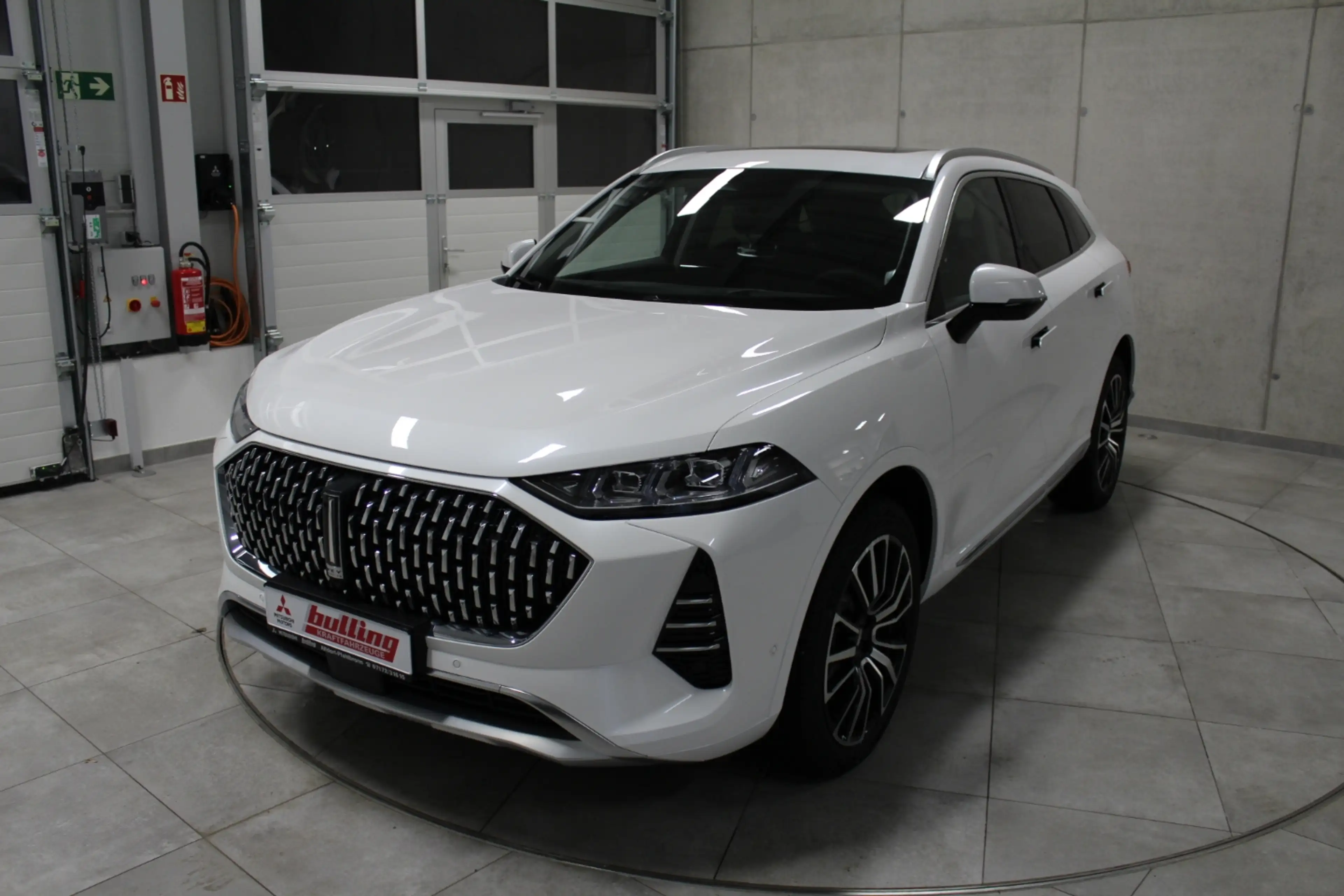 GWM WEY 05 Luxury Allrad — photo 2