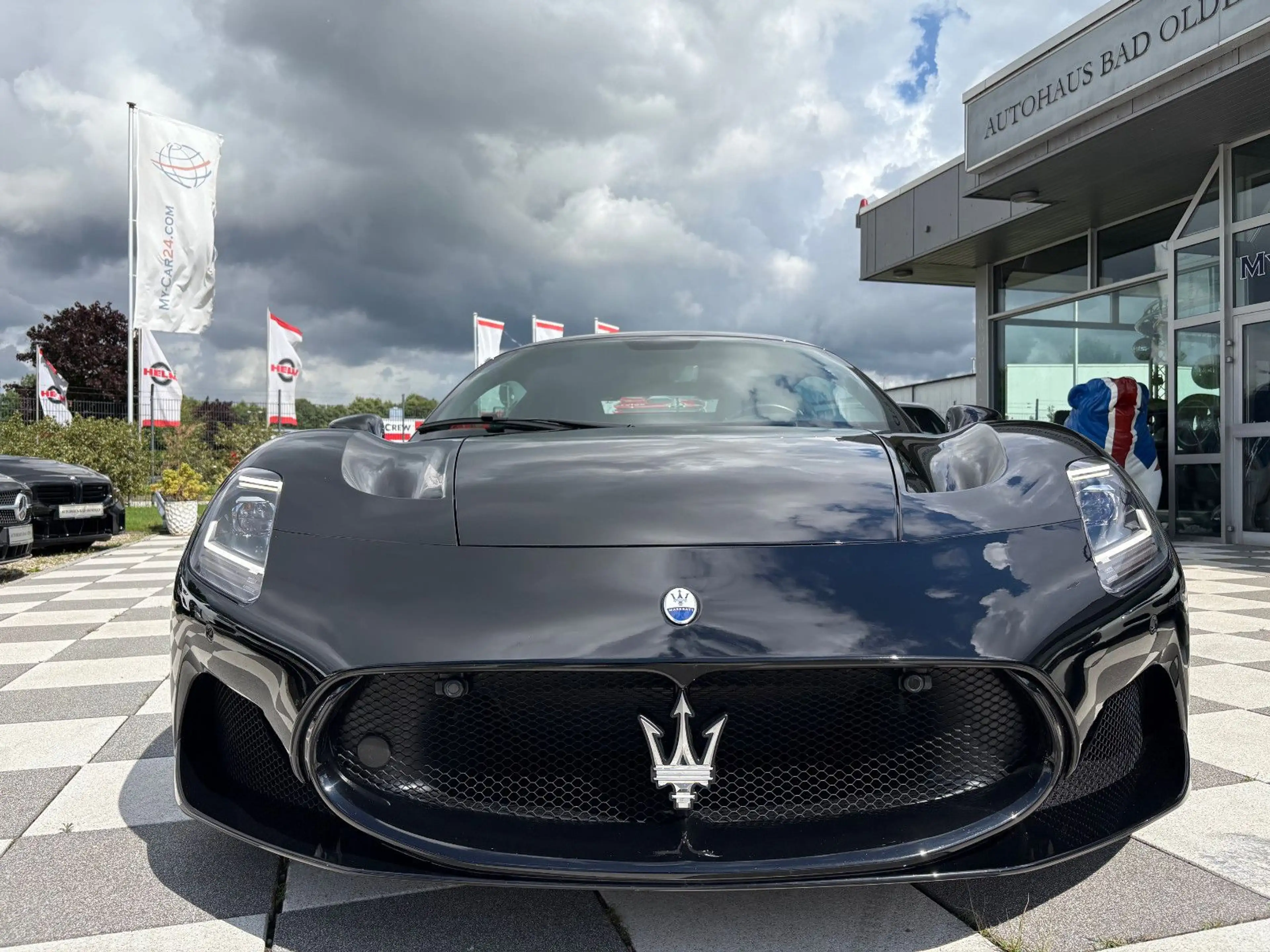 Maserati MC20 Carbon Macro Twill Trim +Lifter — photo 9