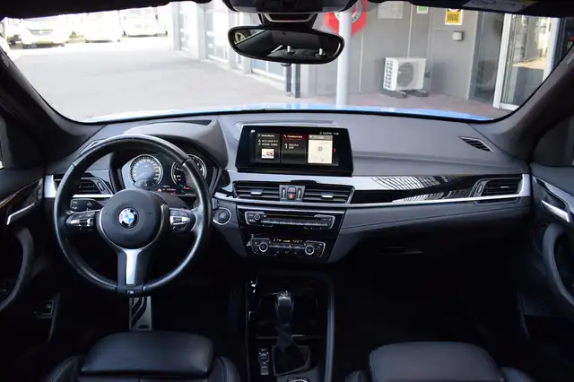 BMW X1 view 13
