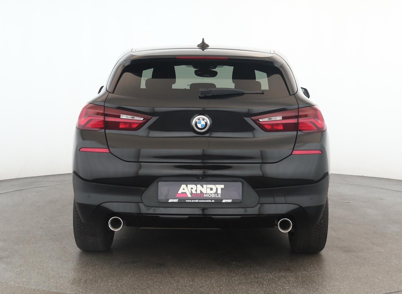BMW X2 18d sDrive Advantage Plus LED Navi SHZ Kam — photo 3