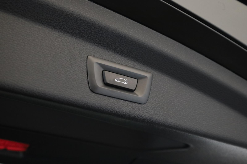 BMW X2 18d sDrive Advantage Plus LED Navi SHZ Kam — photo 11