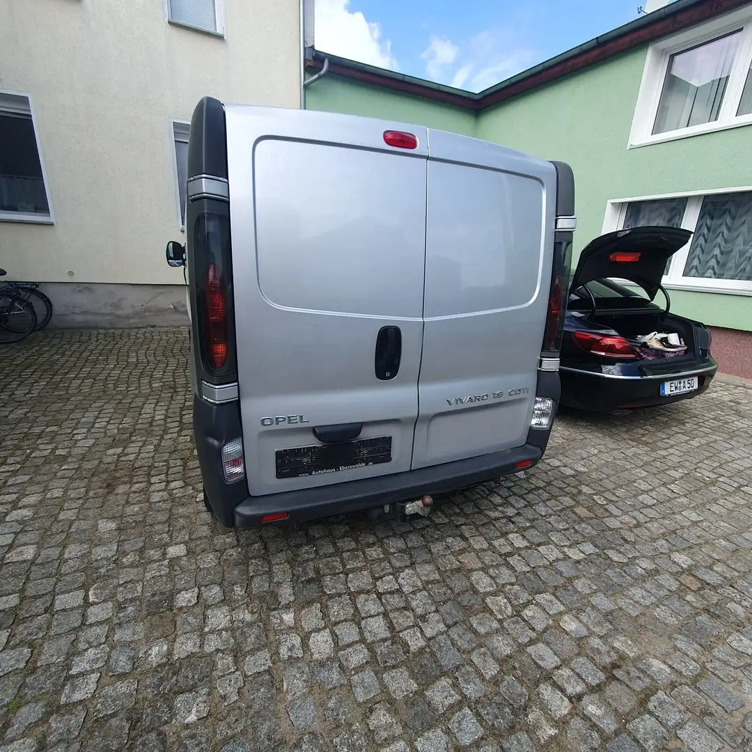 Opel Vivaro 1.9 CDI - 2