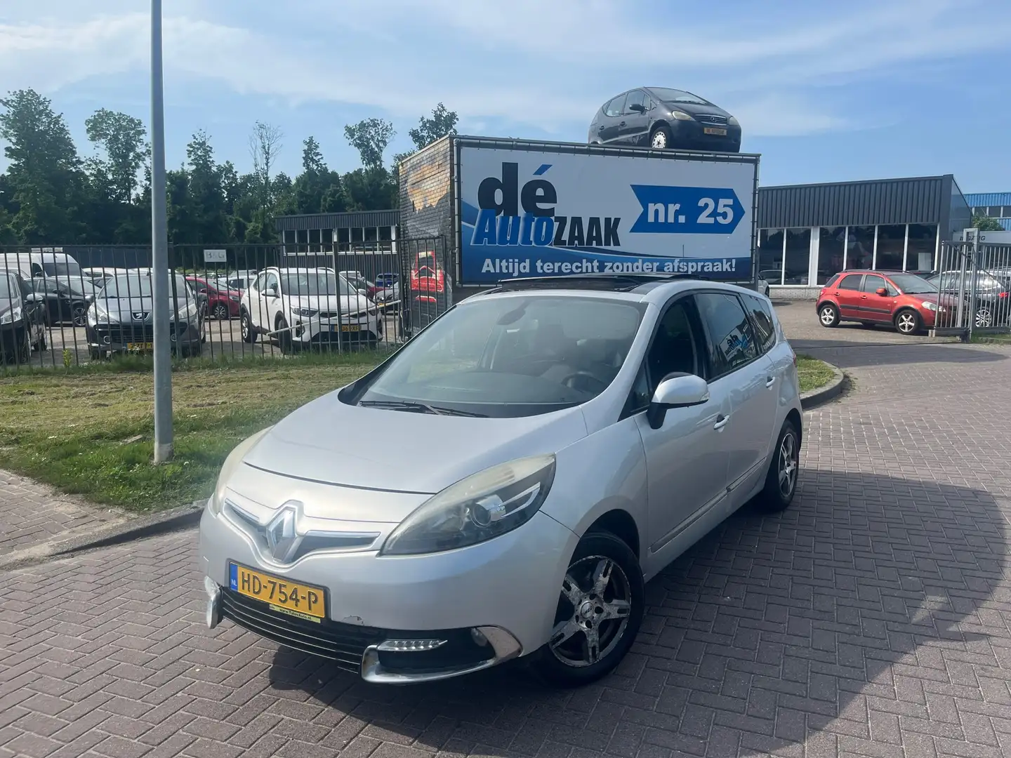 Renault Grand Scenic 1.5 dCi Bose 7p(Motor OK) Optical damage Grijs - 1